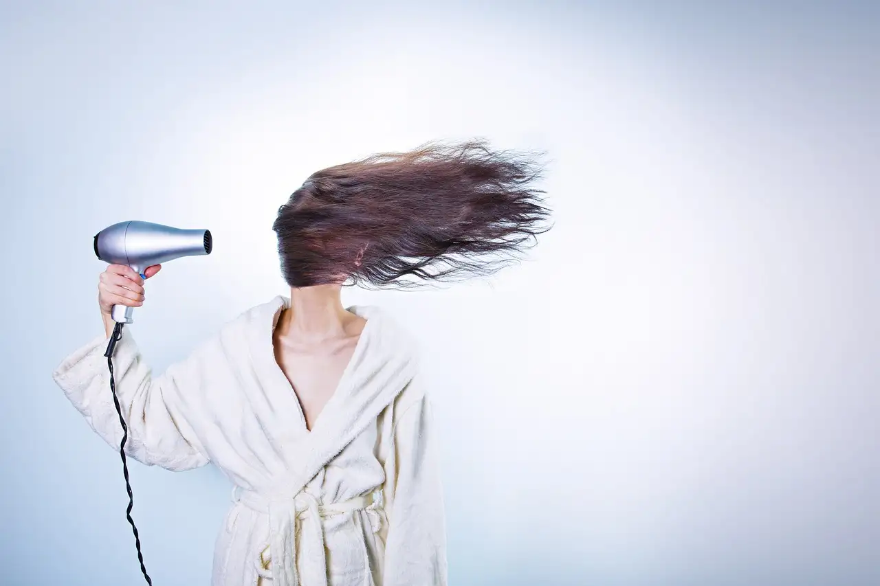Balayage Friseur: Professionelle Haarfarben und Techniken